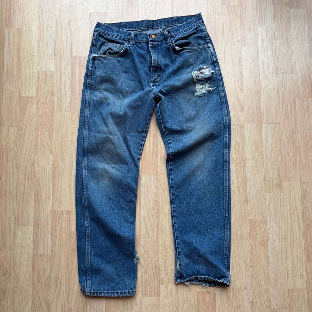 Rustler Distressed Medium Wash Denim Jeans Mens Size 33x30